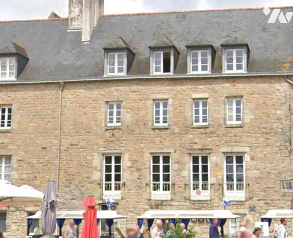 A VENDRE à VANNES (56) face au Port - APPT T5 de 122,66m2 en duplex + garage et cave