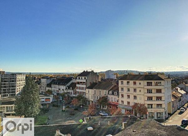 Appartement à louer    1 pièce • 32,58 m2 Montluçon