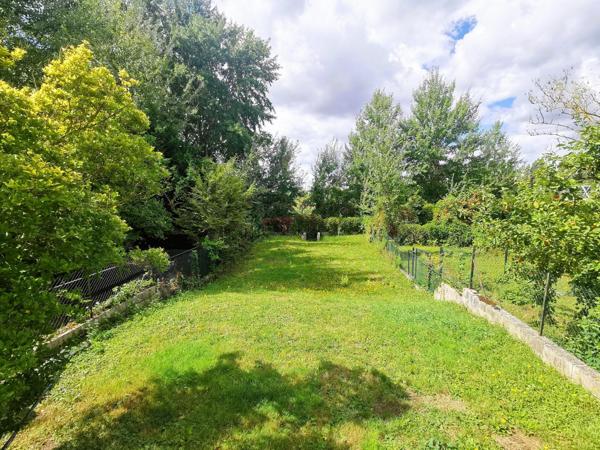 Dans un village calme entre Compiègne et Thourotte: