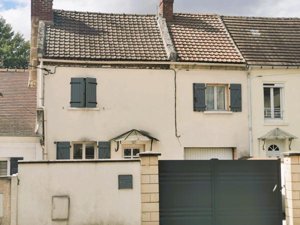 Dans un village calme entre Compiègne et Thourotte: