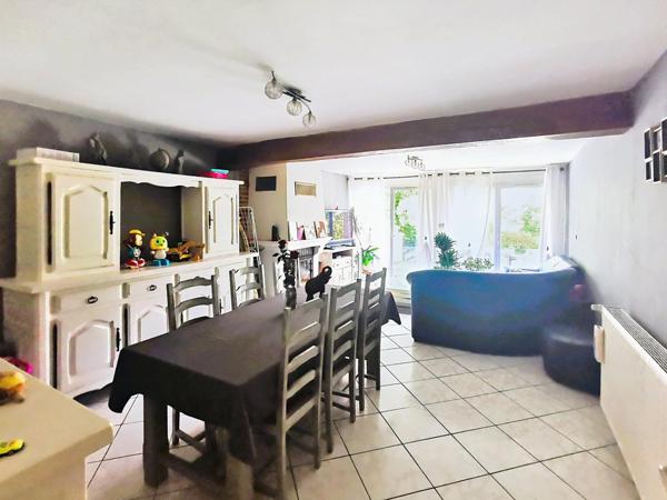 Dans un village calme entre Compiègne et Thourotte: