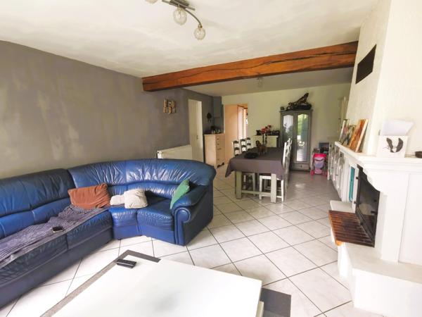 Dans un village calme entre Compiègne et Thourotte: