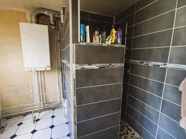 Dans un village calme entre Compiègne et Thourotte: