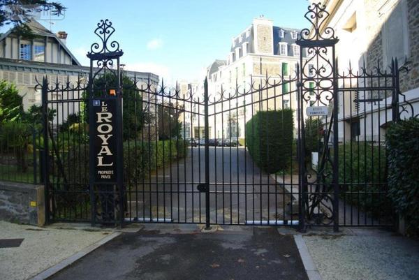 Appartement à vendre à Dinard en Ille-et-Vilaine (35800), ref : 001-394