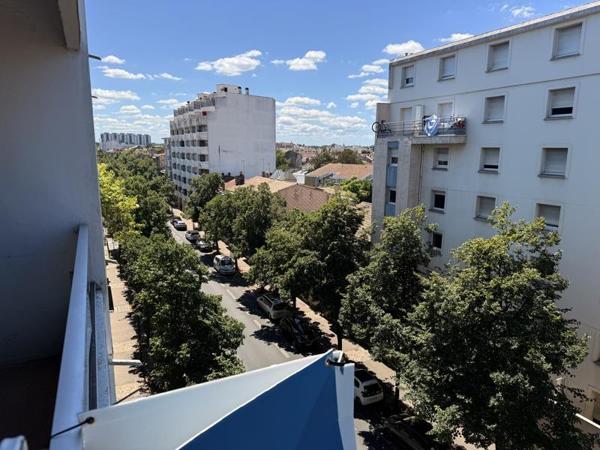 Appartement à vendre |  Bordeaux |  1 pièce | 28 m²