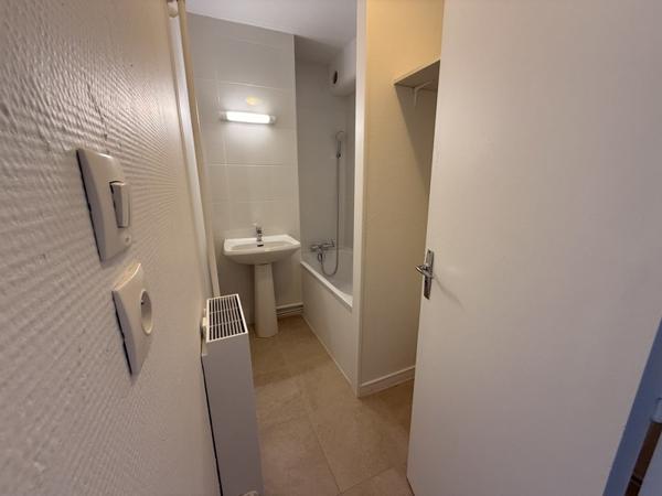 Appartement à vendre |  Bordeaux |  1 pièce | 28 m²