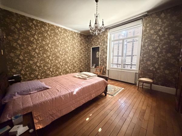 Maison 11 pièces 480 m2