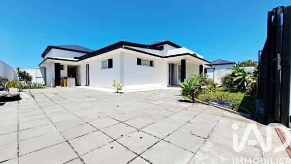 Maison à vendre 7 pièces 250 m² Le Tampon