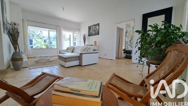 Maison à vendre 7 pièces 250 m² Le Tampon