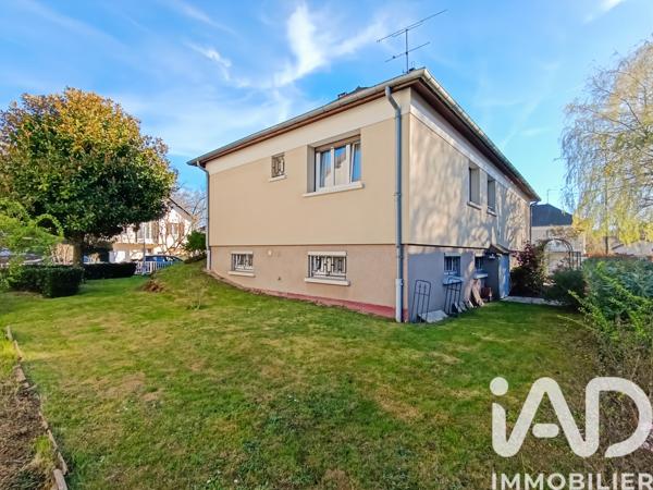 Maison à vendre 6 pièces 136,71 m² Le Plessis-Trévise