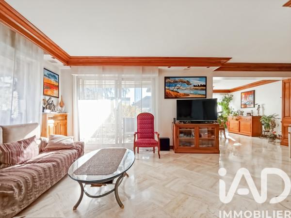 Maison à vendre 6 pièces 136,71 m² Le Plessis-Trévise