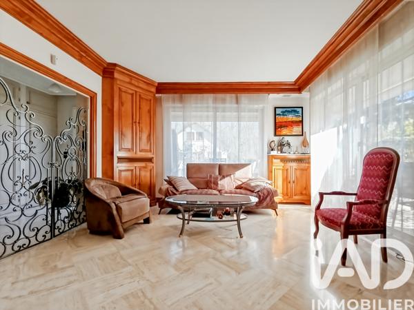 Maison à vendre 6 pièces 136,71 m² Le Plessis-Trévise