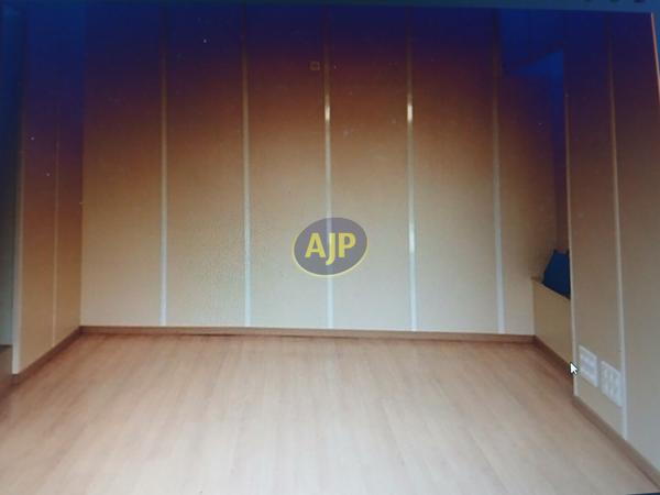 Surgeres : 410 € - AJP Immobilier Rochefort