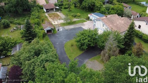 Maison 7 pièces de 165 m² à Pessac (33600)