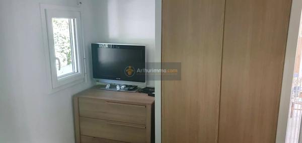 Vente                                                      Terrain
                        
                                         204 m2                     à Fréjus
