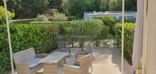 Vente                                                      Terrain
                        
                                         204 m2                     à Fréjus
