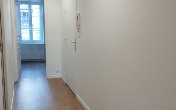 Appartement à louer    3 pièces • 68,93 m2 Compiègne