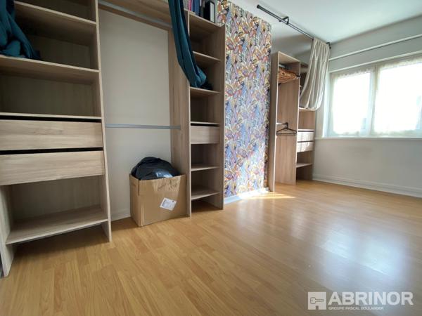 Maison semi individuelle, 3 chambres jardin parking VILLENEUVE D ASCQ