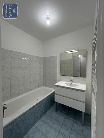 Appartement à louer 3 pièces 72.63m²