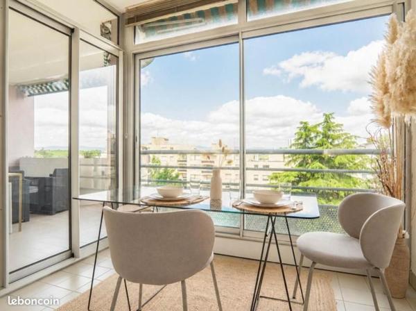 Appartement à vendre 369 072 € Bron 4 p 97 m² DPE C