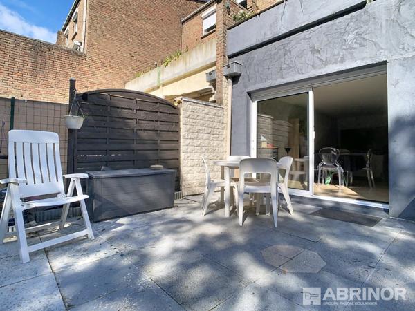 APPARTEMENT /MAISON 2 CHAMBRES JARDIN GARAGE ET STATIONNEMENT VILLENEUVE D ASCQ