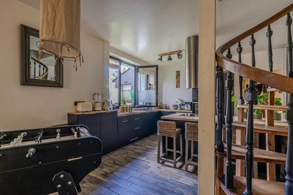 Maison familiale de caractère rénovée dans un esprit loft à Guérande