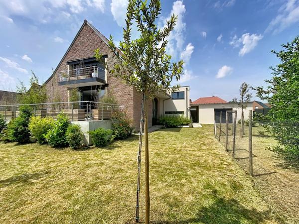 GRANGE RENOVEE DE 423 m² HABITABLES ORCHIES
