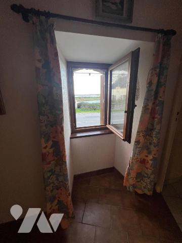 A VENDRE A NOYALO - ENVIRONNEMENT EXCEPTIONNEL - MAISON en PIERRE de "1800"