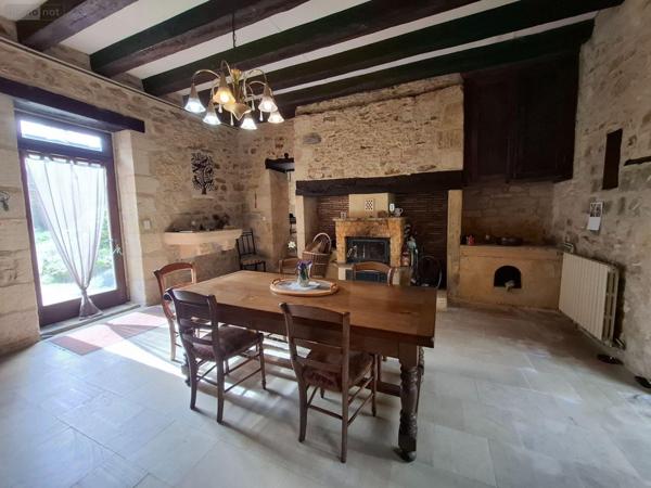 Maison de maître à vendre à Saint-André-d'Allas en Dordogne (24200), ref : 18113/167