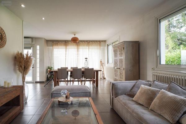 Maison à vendre à Feillens dans l'Ain (01570), ref : 13779/982