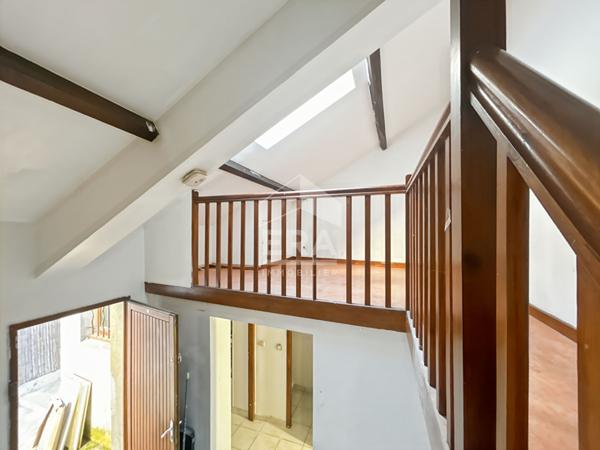 Grand studio Marseille 13004