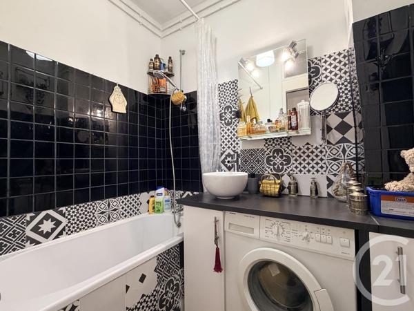 Appartement F2 à vendre  2 pièces - 34,76 m2 PARIS - 75010
