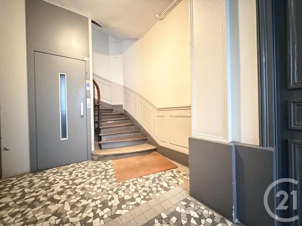 Appartement F2 à vendre  2 pièces - 34,76 m2 PARIS - 75010