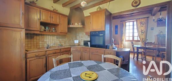 Maison à vendre 11 pièces 283,5 m² Neuvic