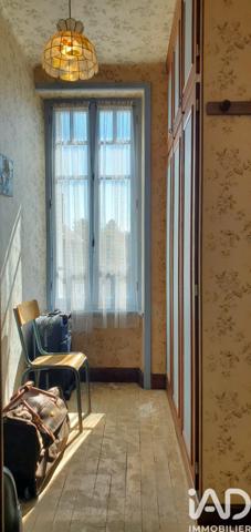 Maison à vendre 11 pièces 283,5 m² Neuvic