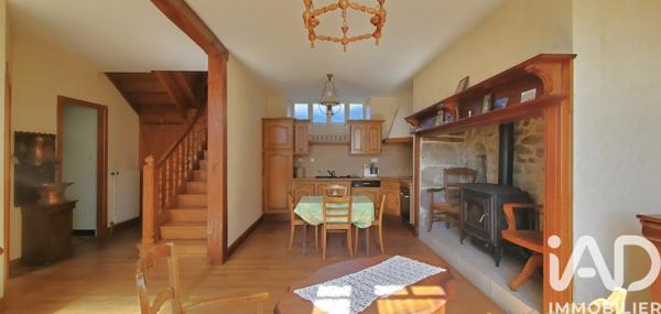 Maison à vendre 11 pièces 283,5 m² Neuvic