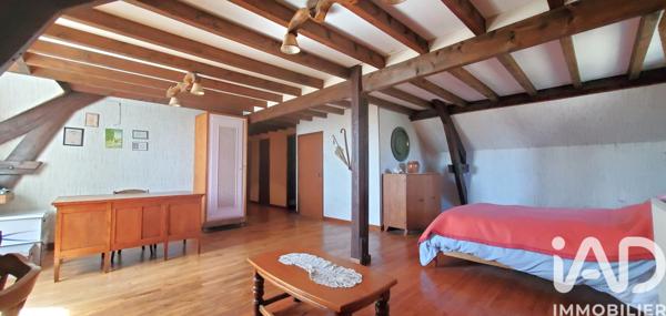 Maison à vendre 11 pièces 283,5 m² Neuvic