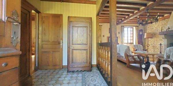 Maison à vendre 11 pièces 283,5 m² Neuvic