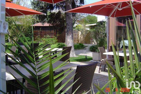 Murs commerciaux  à vendre 870 m² Marnes-la-Coquette