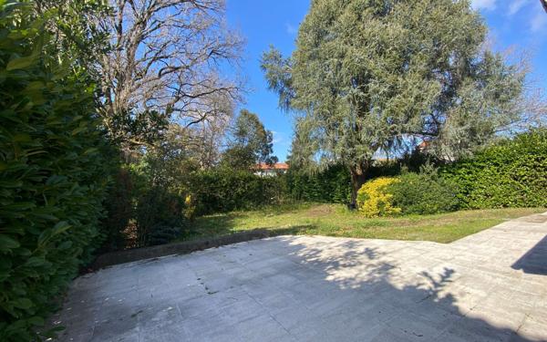 Maison à vendre    9 pièces •  Bayonne