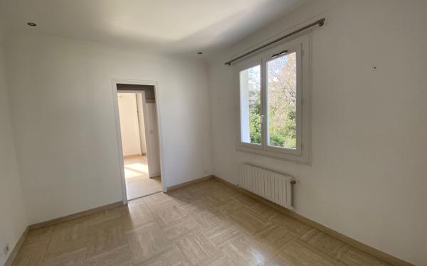 Maison à vendre    9 pièces •  Bayonne