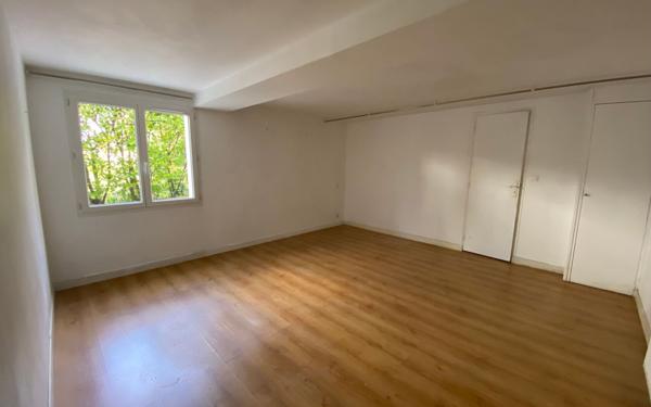 Maison à vendre    9 pièces •  Bayonne