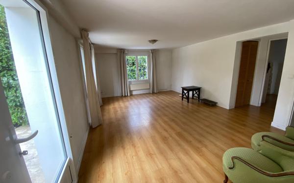 Maison à vendre    9 pièces •  Bayonne