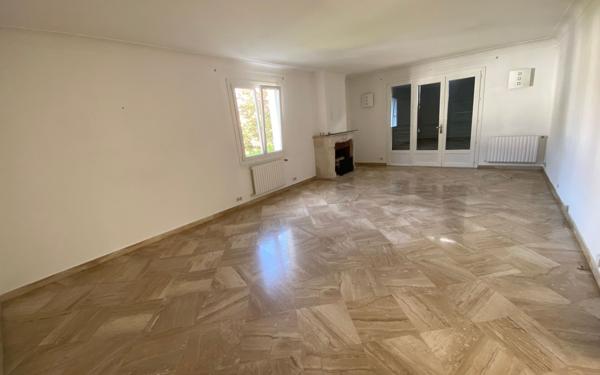 Maison à vendre    9 pièces •  Bayonne