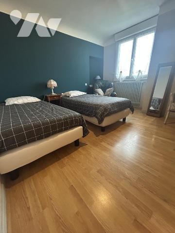 Maison avec deux logements