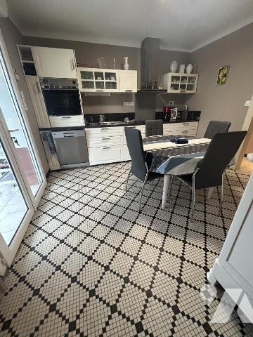 Maison avec deux logements