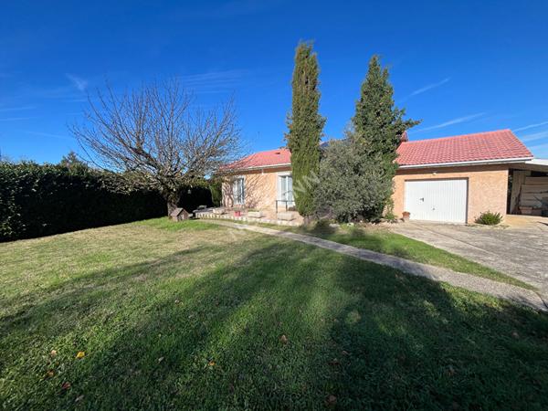 Maison de plain-pied à vendre à Heyrieux - Confort et tranquillité