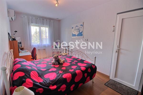 Maison de plain-pied à vendre à Heyrieux - Confort et tranquillité