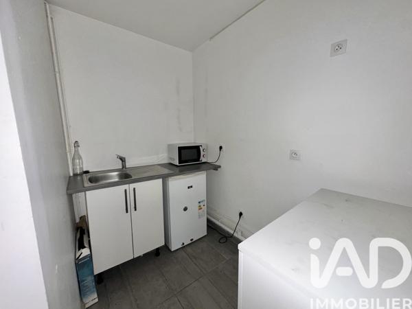 Murs commerciaux  à vendre 48 m² Paris 17