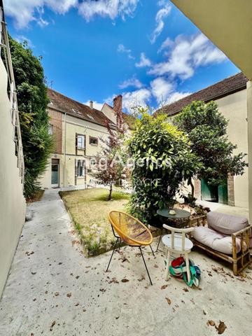 Immeuble à SENS, 89100 - 504m²